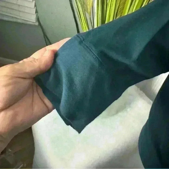 EILEEN FISHER Viscose Drape Neck 3/4 Sleeve Top Christmas Green Size XS - Picture 4 of 9